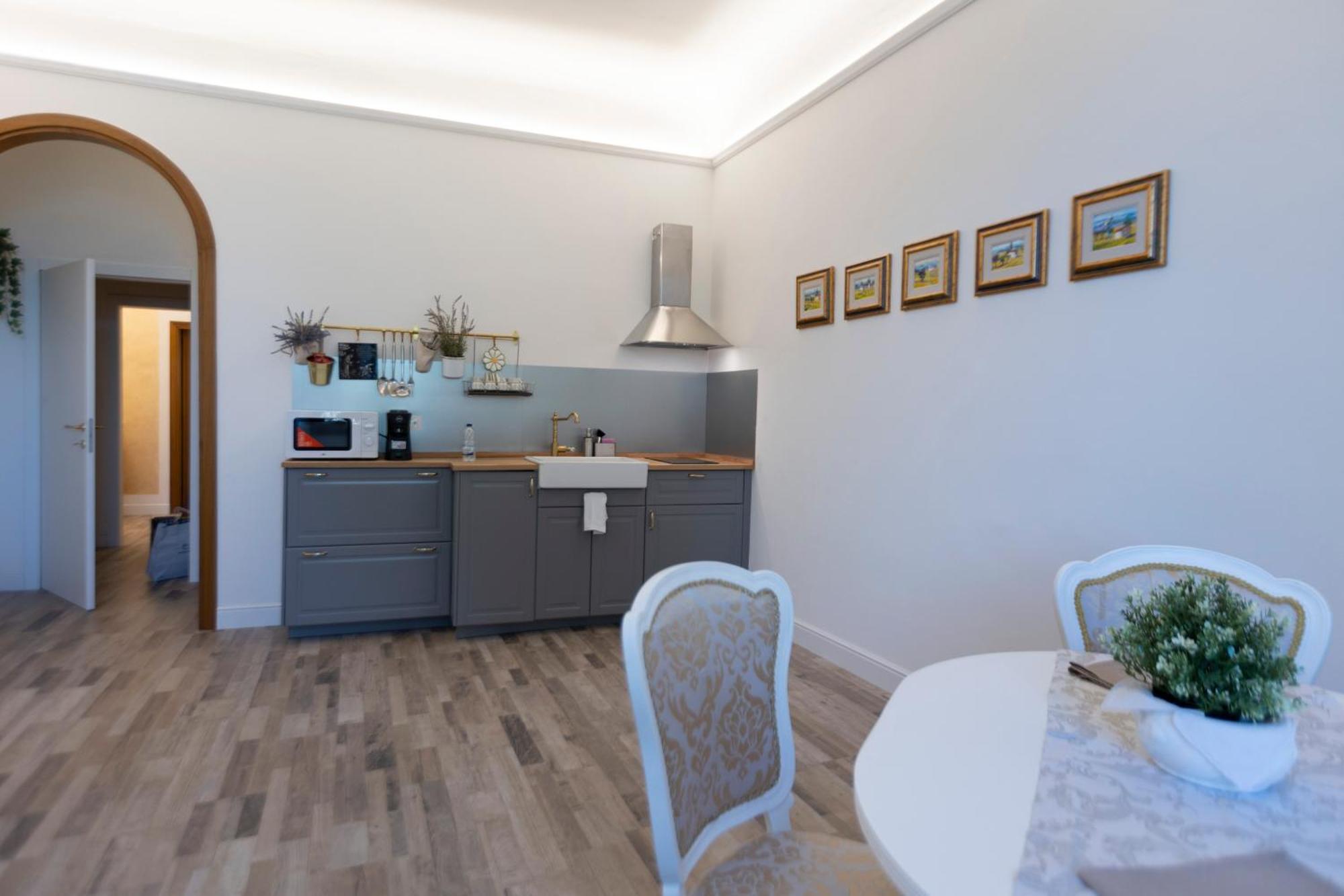 Lc41 Suites Florens Exteriör bild